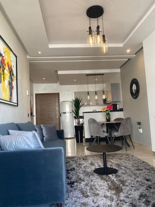 Appartement De Luxe ,Piscine,Parking,Terrasse Agadir Exterior foto